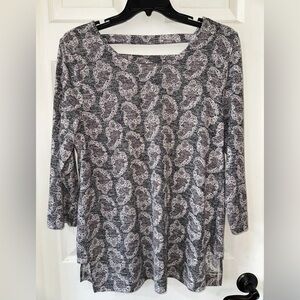 Bobeau Women's XL 3/4 Sleeve Top Back Cutout Detail Navy Paisley NEW